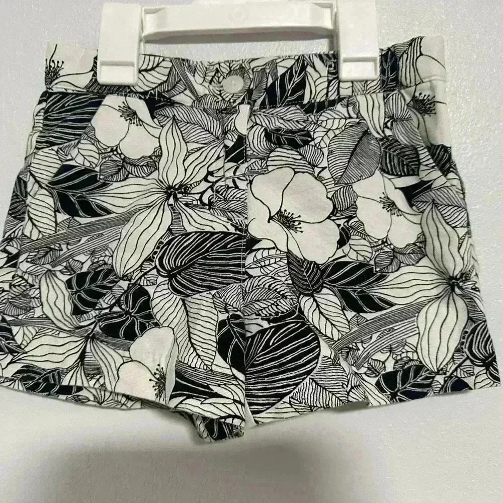 Janie and Jack Kids Girls Floral Print Shorts Size 7 Black White Cotton